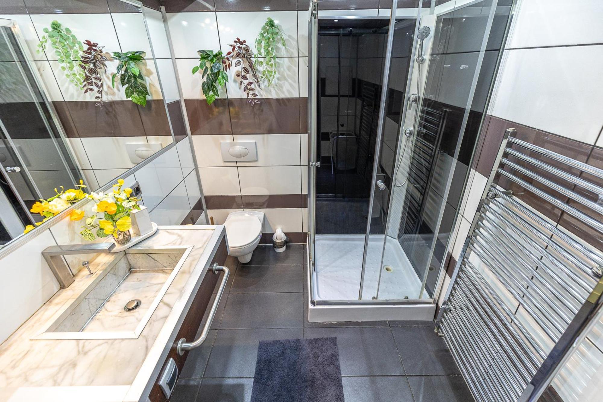City Vibes Apartment - 3 Bdrms Budapest Eksteriør bilde