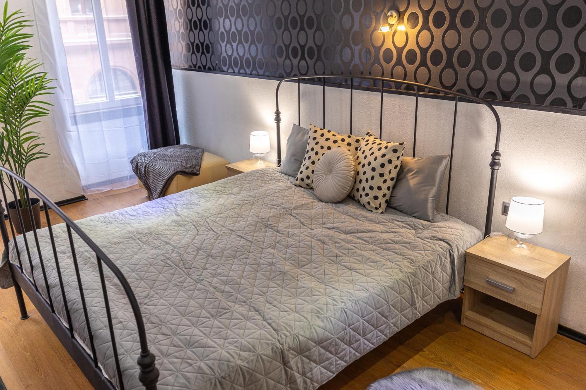 City Vibes Apartment - 3 Bdrms Budapest Eksteriør bilde